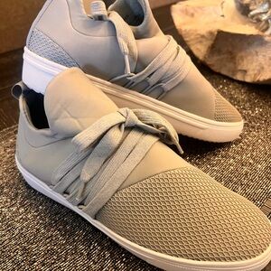 Stylish Gray Steve Madden Women’s Sneakers